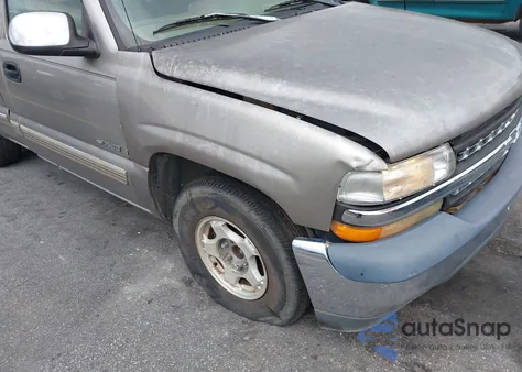 2000 Chevrolet Silverado 1500 Ls from USA, damaged, VIN 1GCEC14T8YZ137928